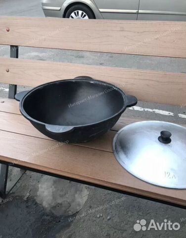 Казан чугунный 12 л круглое дно