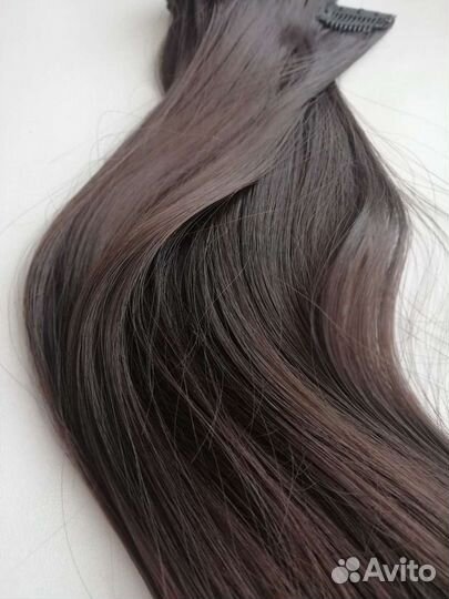 Волосы на заколках