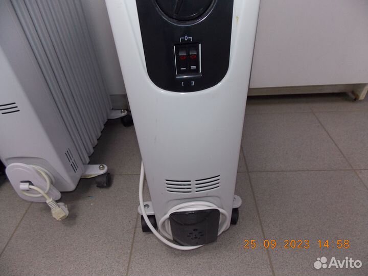 Электрорадиатор масляный 2000 Ватт 11 секций First