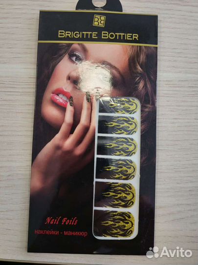 Наклейка на ногти. Наклейки для маникюра