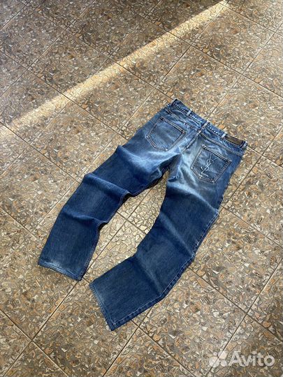 Джинсы ysl disstresed big logo drip amiri