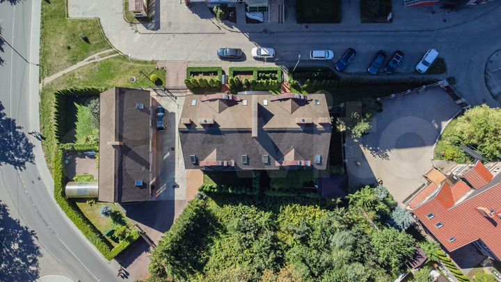 Таунхаус 385 м² на участке 6 сот.