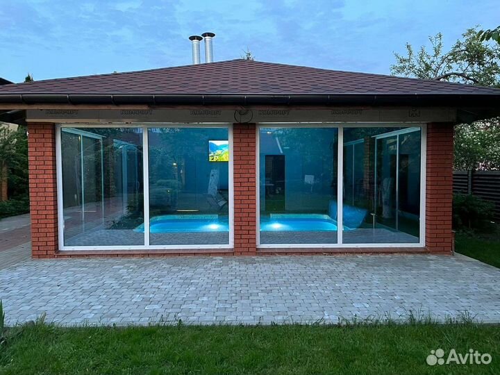 Теплый бассейн, аэробика, массаж, йога, перманент