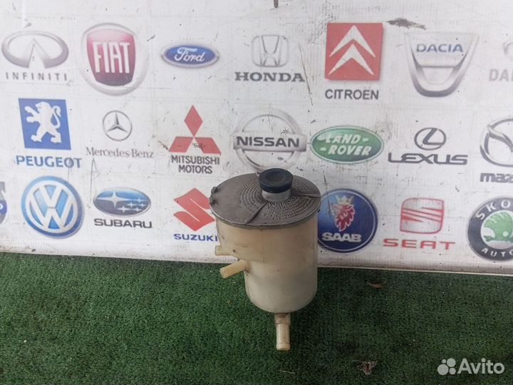 Бачок гур Honda Accord 5 F20Z1