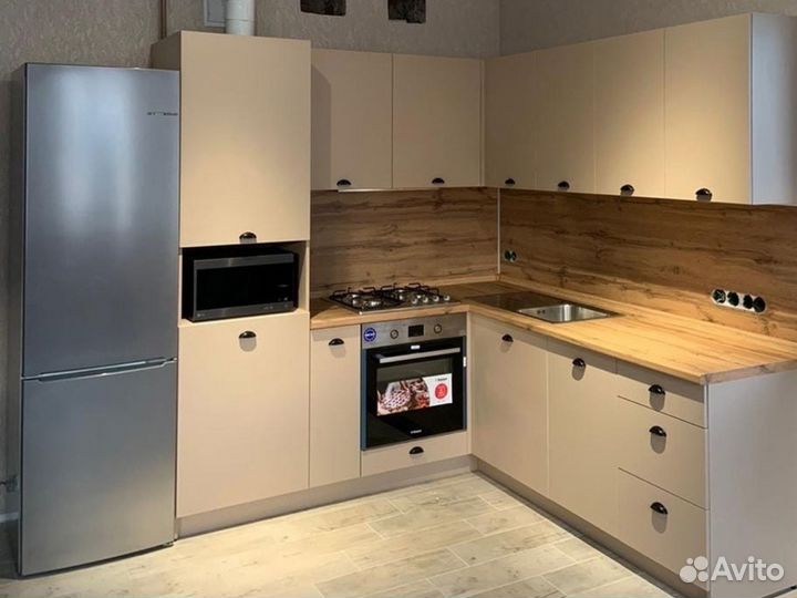 Кухонный гарнитур под ключ любые способы оплаты
