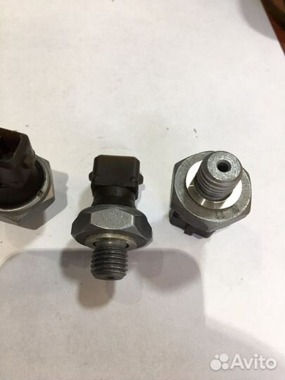 Датчик давления масла BMW 3/E70/E71