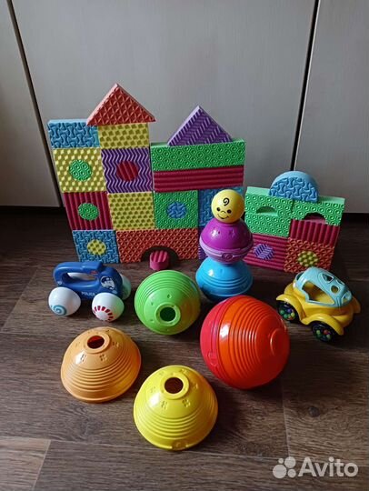 Развивающие игрушки