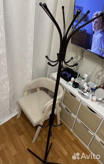 Вешалка напольная