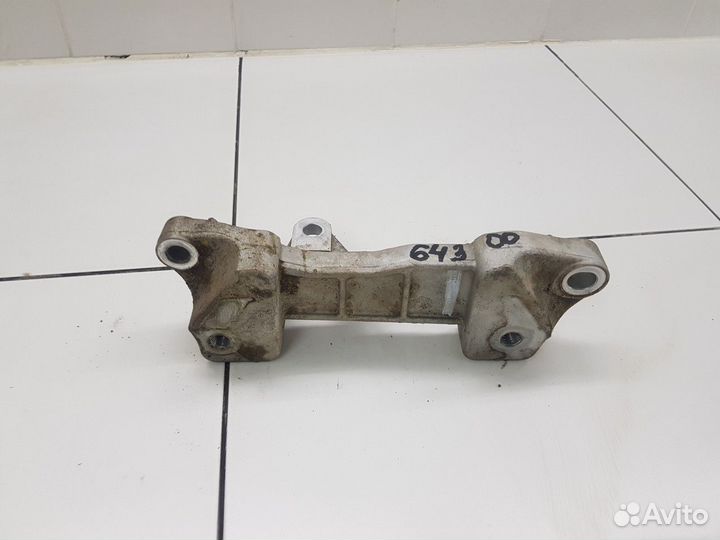 Кронштейн двигателя (Haval F7)