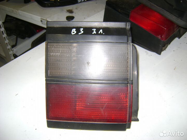 Фонарь внутренний левый Volkswagen Passat B3 седан