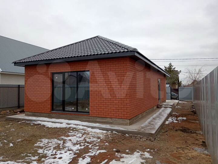 Дом 98 м² на участке 5 сот.