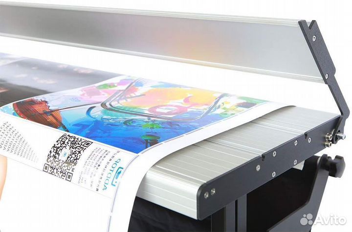 Резак для бумаги, картона и пенокартона MT01-1600