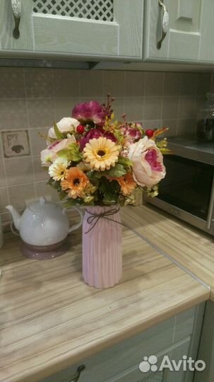 Цветочные композиции из искусственных цветов