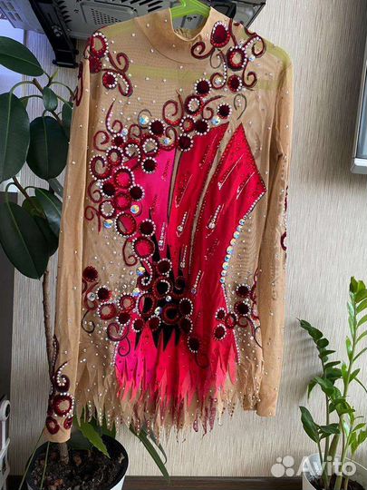 Купальник для художественной гимнастики