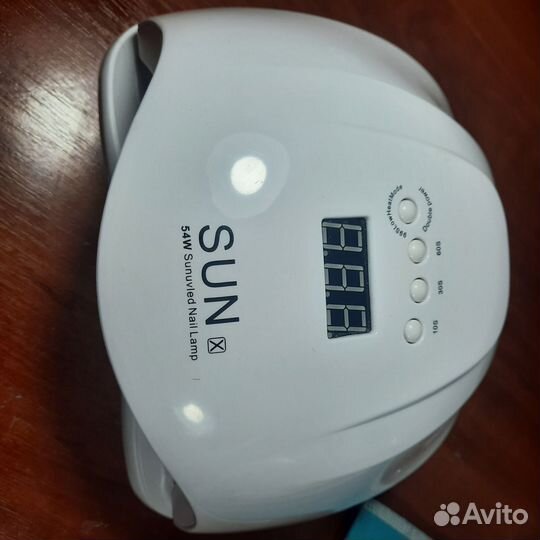 Набор для маникюра, лампа, гели, штампы