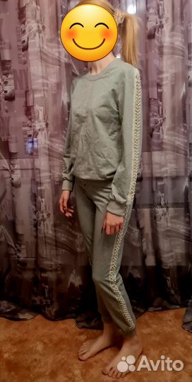 Костюм спортивный женский