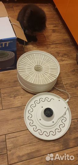 Сушилка для овощей и фруктов scarlett SC-FD421003