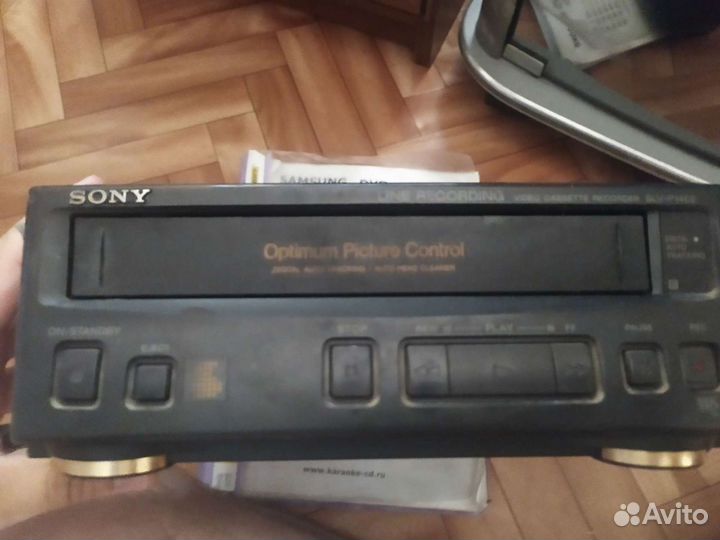 Проигрыватель видео vhs касет и аудио плеер