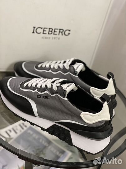 Стильные Кроссовки Iceberg раз 45 и 43