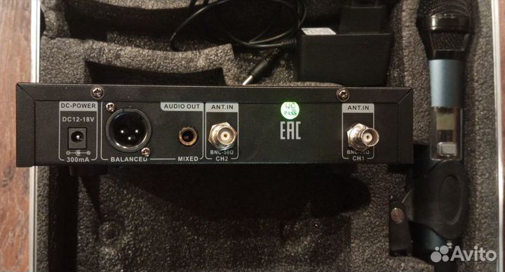 Радиомикрофон Volta US-101