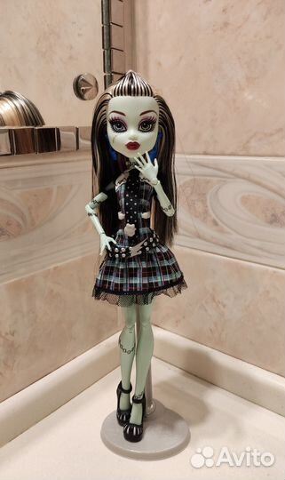 Кукла монстр хай френки штейн