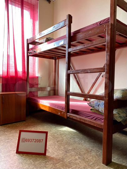 Комната 27 м² в > 9-к., 5/5 эт.