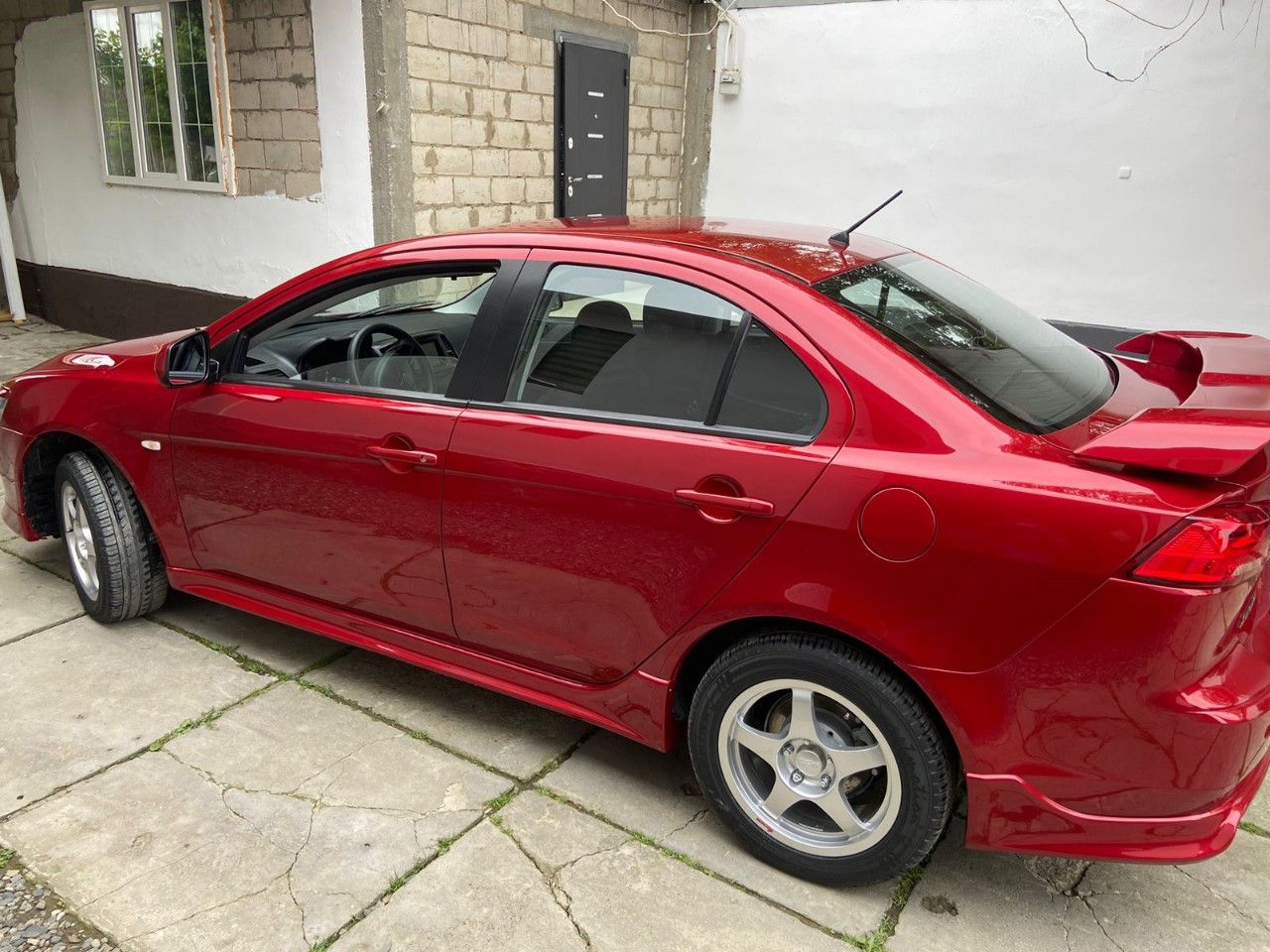 Mitsubishi Lancer: фото владельца