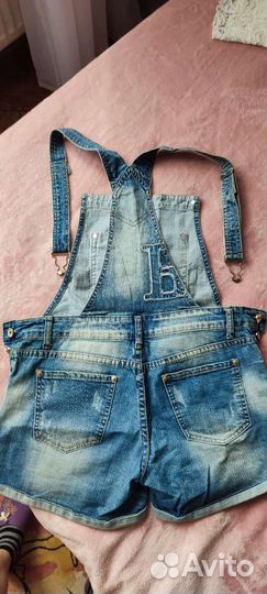 Джинсовый комбинезон женский