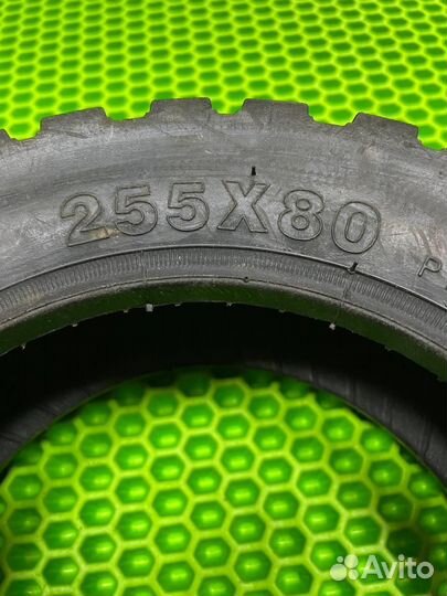 Покрышка внедорожная направленная 255/80 для М4