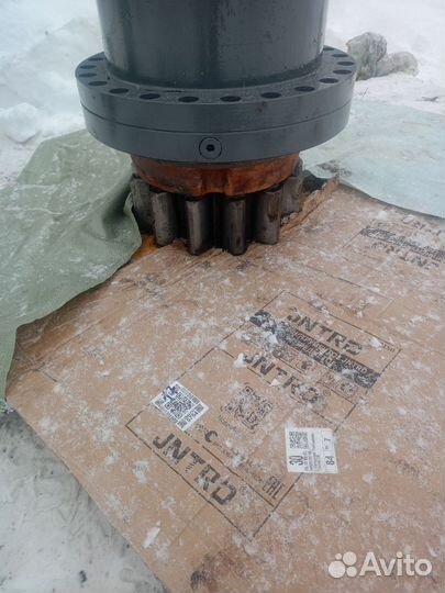 Редуктор поворота DAT 350/405