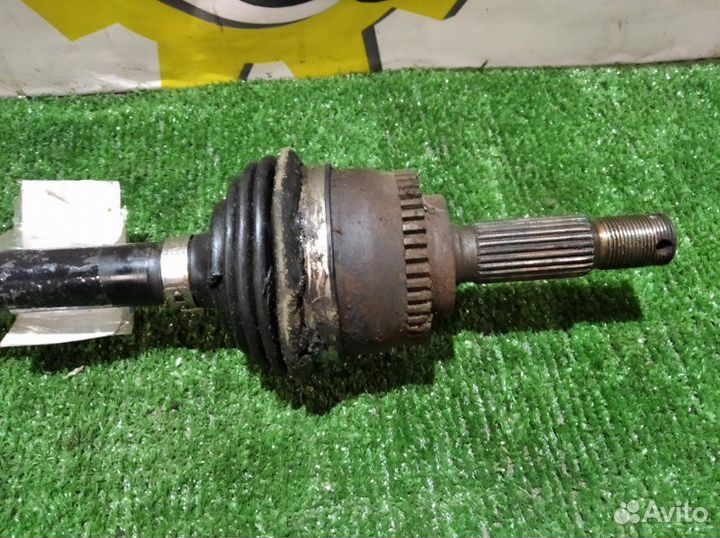 Привод правый Kia Cerato 1