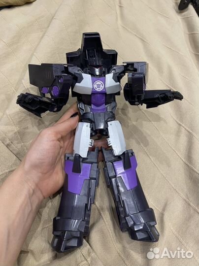 Робот трансформер hasbro