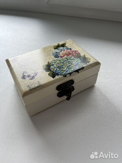 Шкатулка для украшений дерево новая