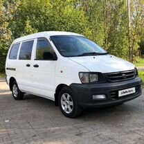 Toyota Town Ace 2.0 AT, 2002, 400 000 км, с пробегом, цена 630 000 руб.