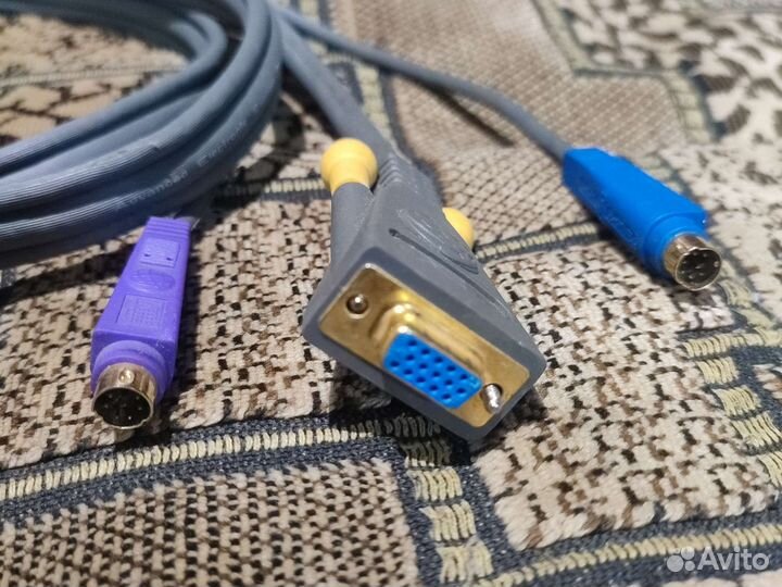 Кабель для компьютера KVM