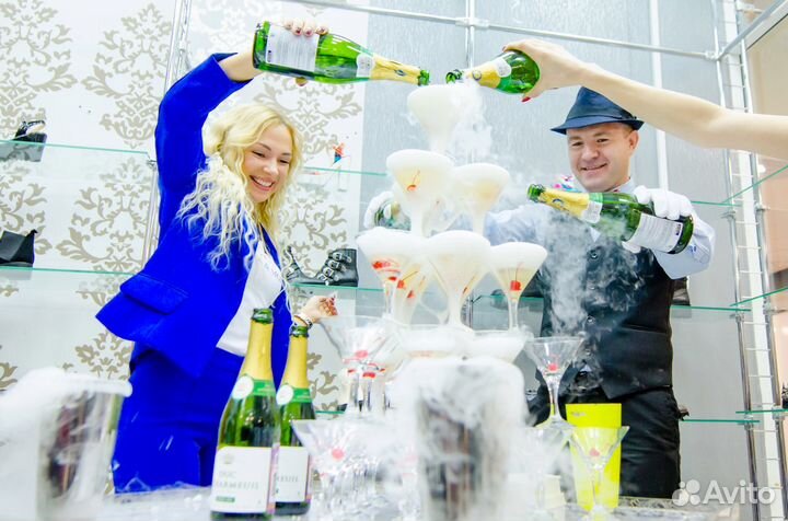 Горка шампанского