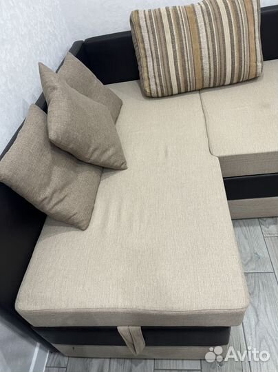 Угловой диван б/у