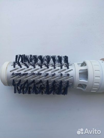 Фен-щетка Rowenta