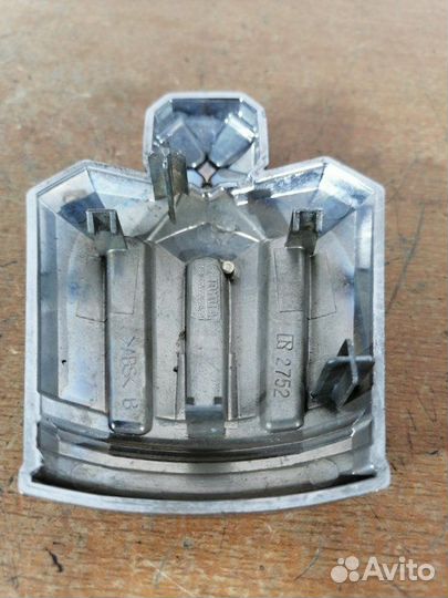 Эмблема Toyota Crown GRS183 3grfse 2005