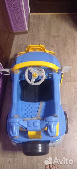 Детский электромобиль