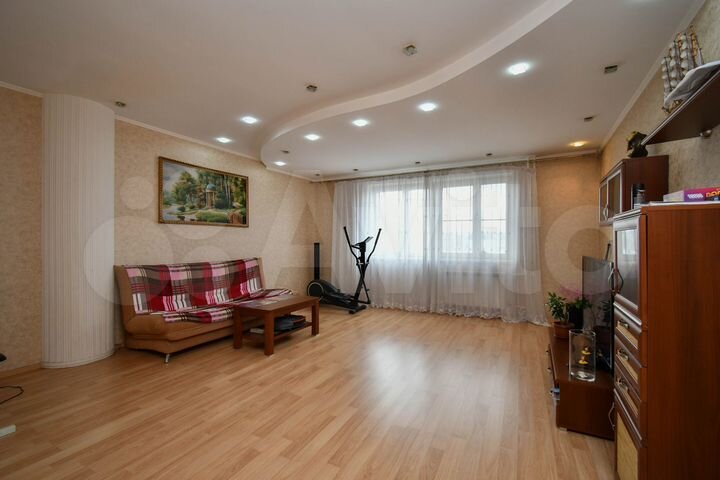 3-к. квартира, 119 м², 7/10 эт.