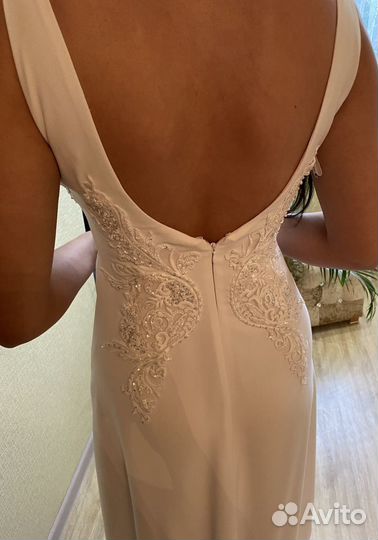 Изящное свадебное платье Gabbiano