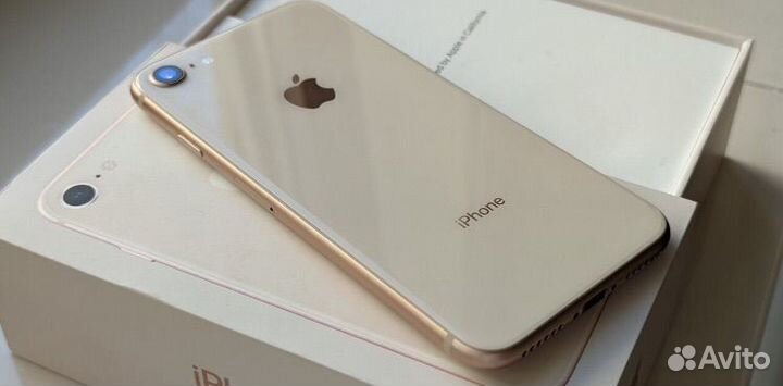 iPhone 8, 64 ГБ