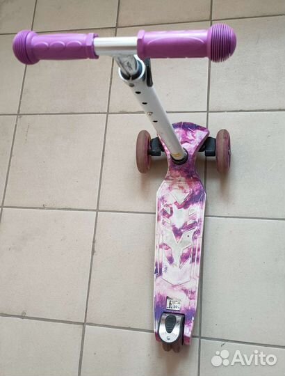 Самокат детский 3-ехколесный reaction