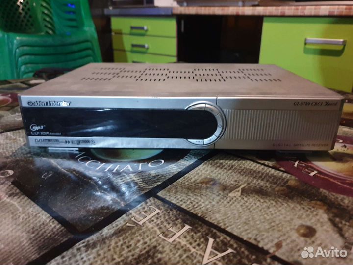Цифровой спутниковый ресивер golden interstar