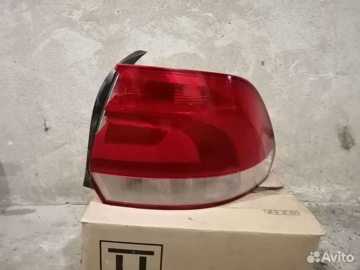 Фонарь правый Volkswagen Polo 2012 (оригинал)