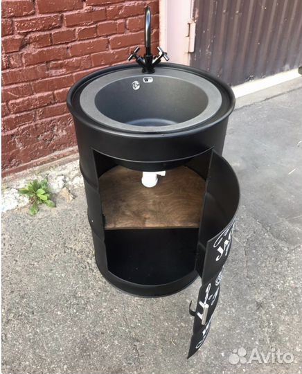 Мебель из бочек