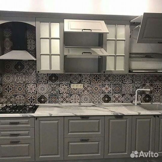 Кухонный гарнитур на заказ. В любом стиле