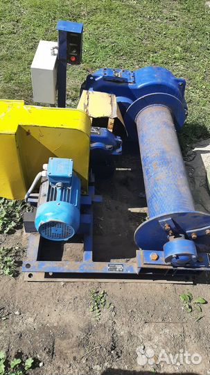 Продам лебедку