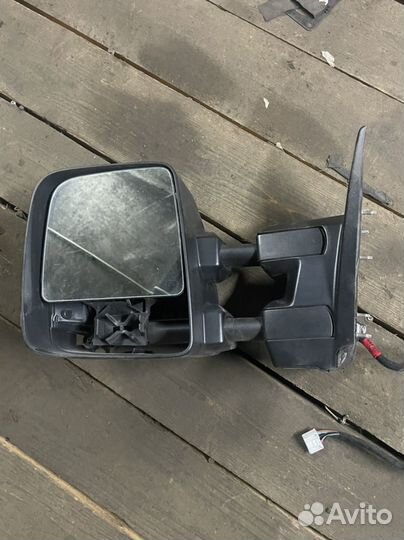 Зеркало левое Ниссан Титан